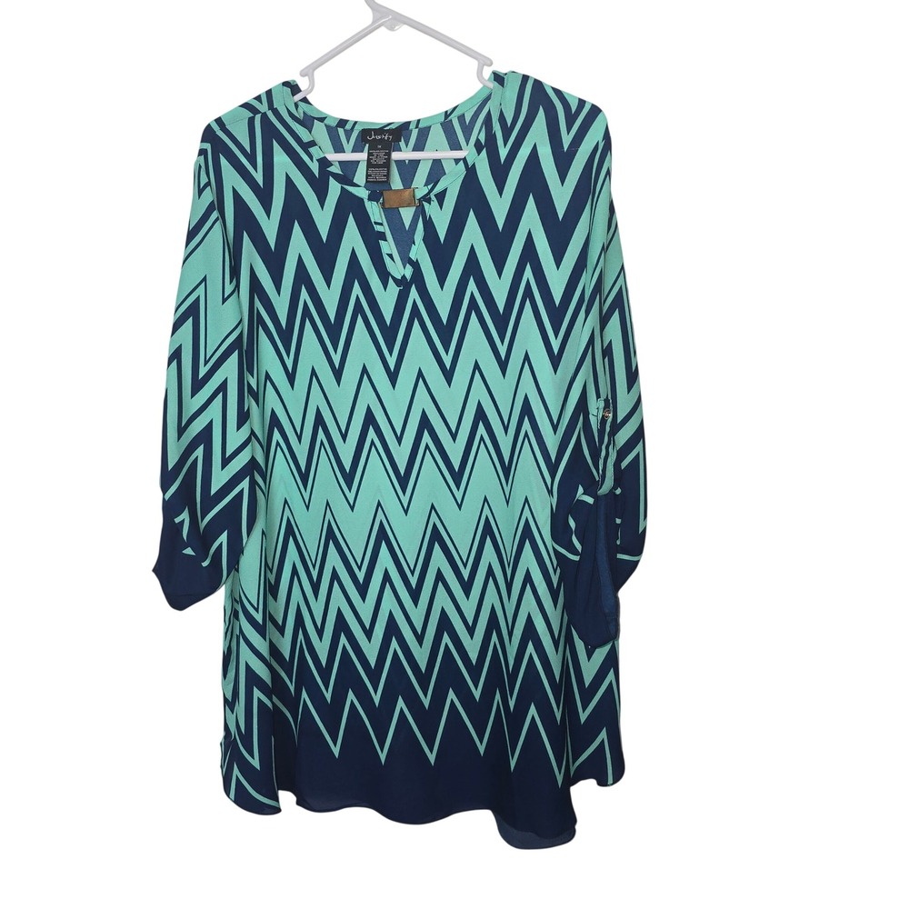 Justify Womens 1X Tunic Top Teal Navy Chevron Zigzag Roll Tab Sleeve Blouse